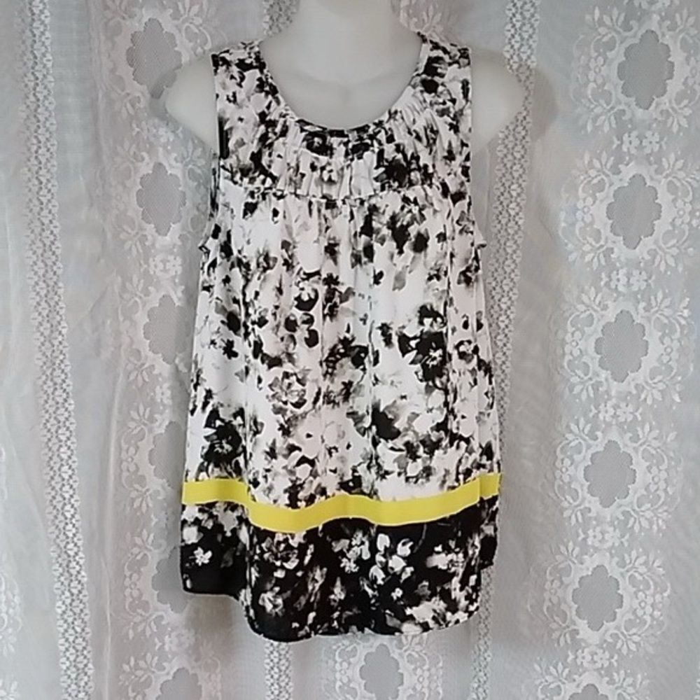 Simply Vera Vera Wang Wang Women’s Top Size M